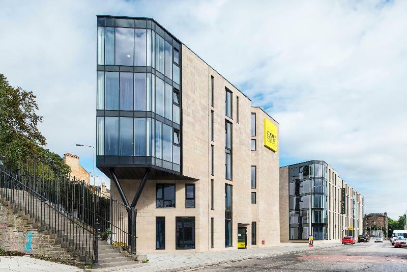 Destiny Student - Holyrood Hotel - Edinburgh, Edinburgh